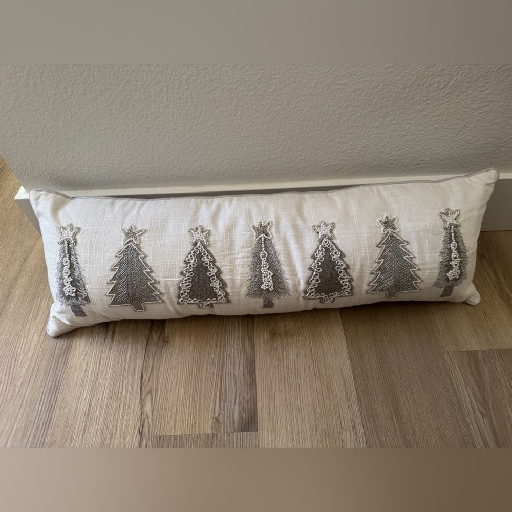 Rachel Ashwell holiday accent pillow